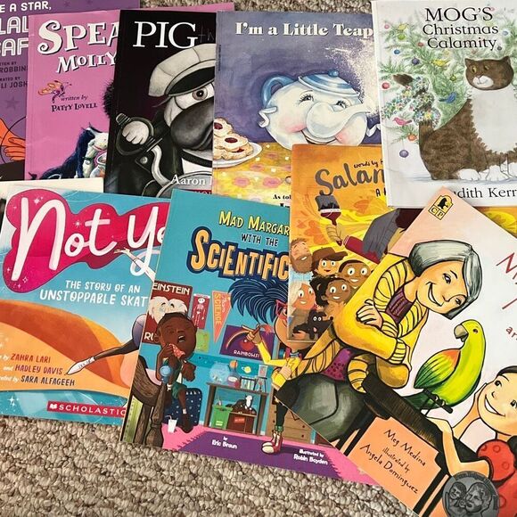 Random Girls Paperback scholastic book lot of 10 - Picture 1 of 6